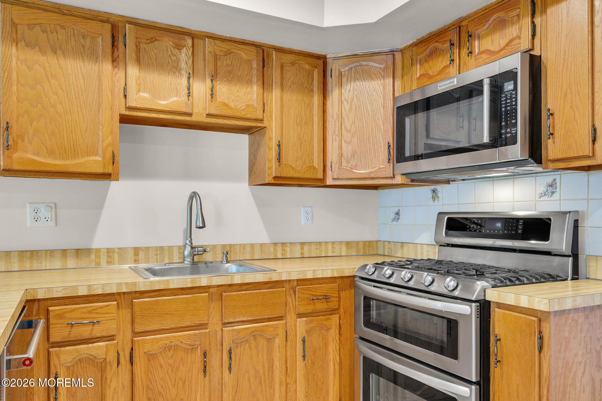 38 Markwood Drive Howell NJ 07731