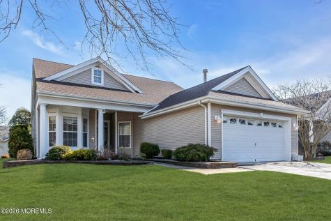 12 Bellflower Drive Lakewood NJ 08701
