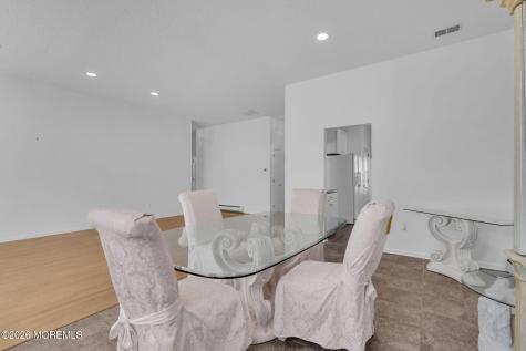 12 Bellflower Drive Lakewood NJ 08701