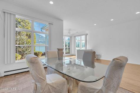 12 Bellflower Drive Lakewood NJ 08701