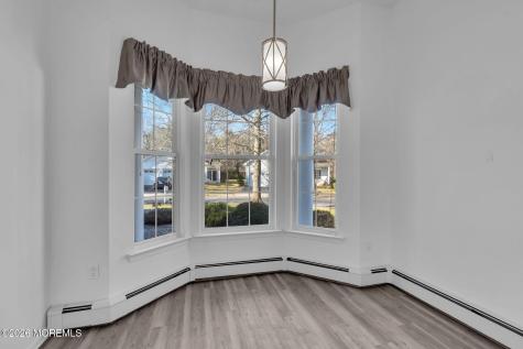 12 Bellflower Drive Lakewood NJ 08701