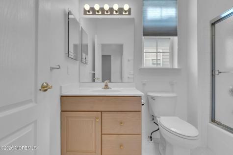 12 Bellflower Drive Lakewood NJ 08701