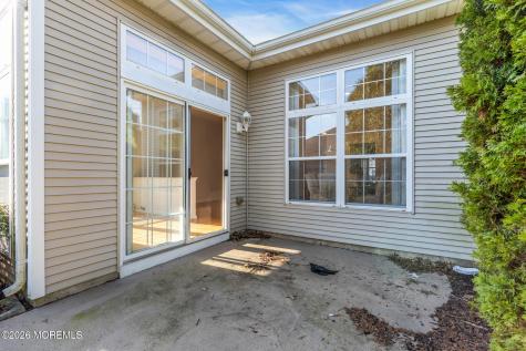 12 Bellflower Drive Lakewood NJ 08701