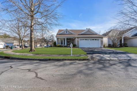 12 Bellflower Drive Lakewood NJ 08701
