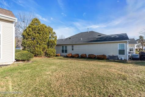 12 Bellflower Drive Lakewood NJ 08701