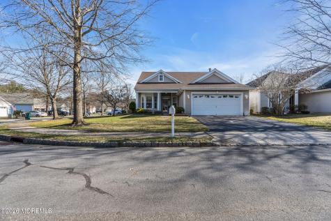 12 Bellflower Drive Lakewood NJ 08701