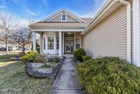 12 Bellflower Drive Lakewood NJ 08701