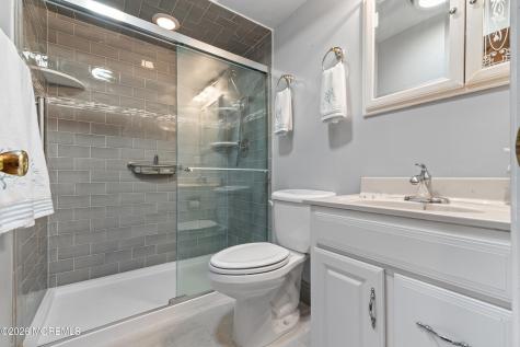 410 Jersey City Court Lanoka Harbor NJ 08734