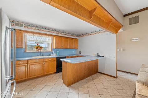 410 Jersey City Court Lanoka Harbor NJ 08734