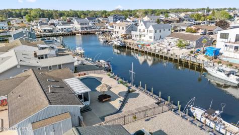 410 Jersey City Court Lanoka Harbor NJ 08734