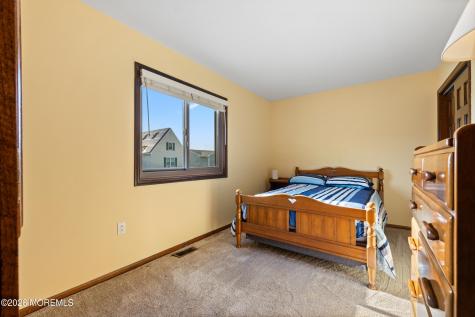 410 Jersey City Court Lanoka Harbor NJ 08734