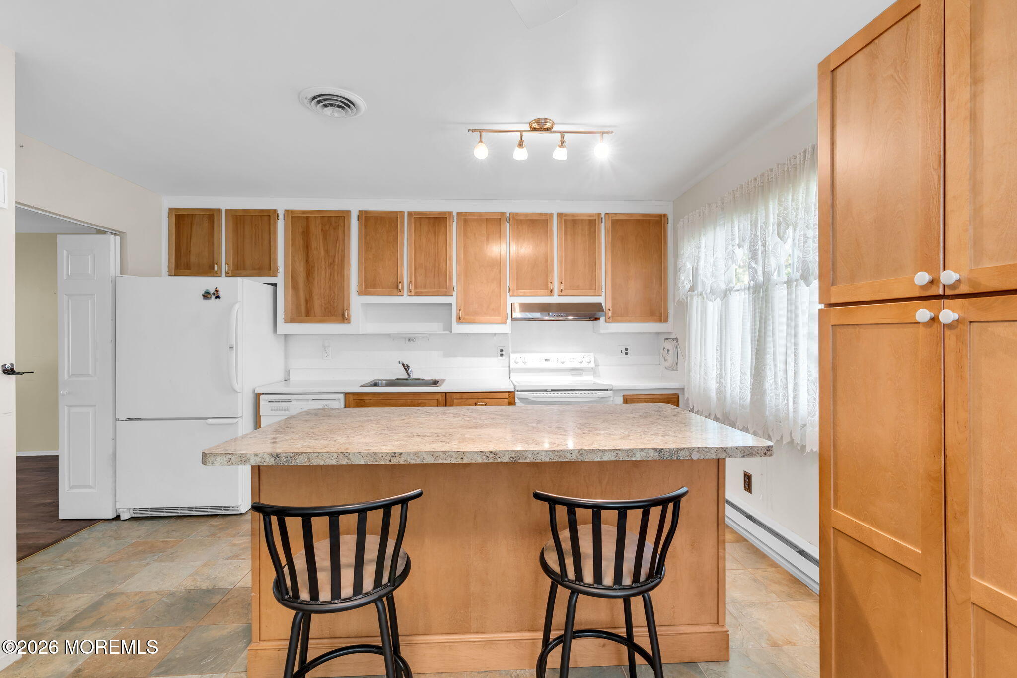 14 Iowa Drive Whiting NJ 08759