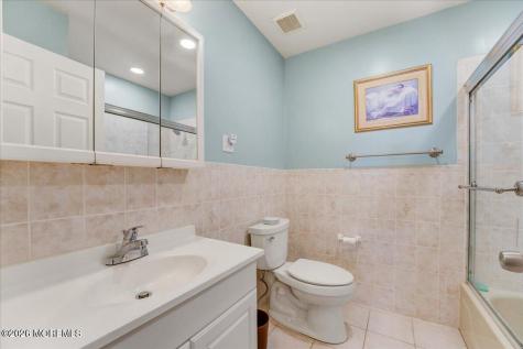 28 Inverell Drive Toms River NJ 08757