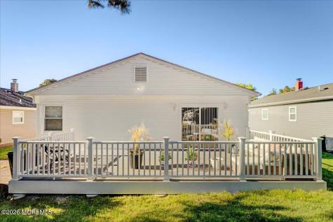 28 Inverell Drive Toms River NJ 08757