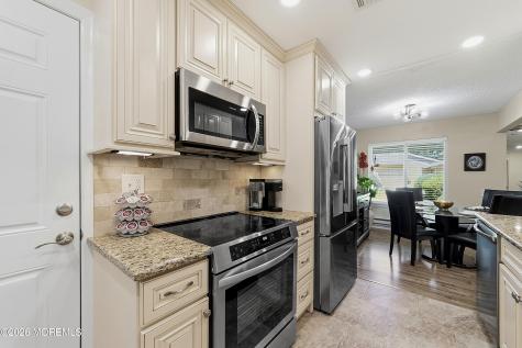 297A Yardley Drive Monroe NJ 08831