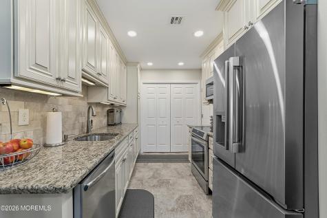 297A Yardley Drive Monroe NJ 08831