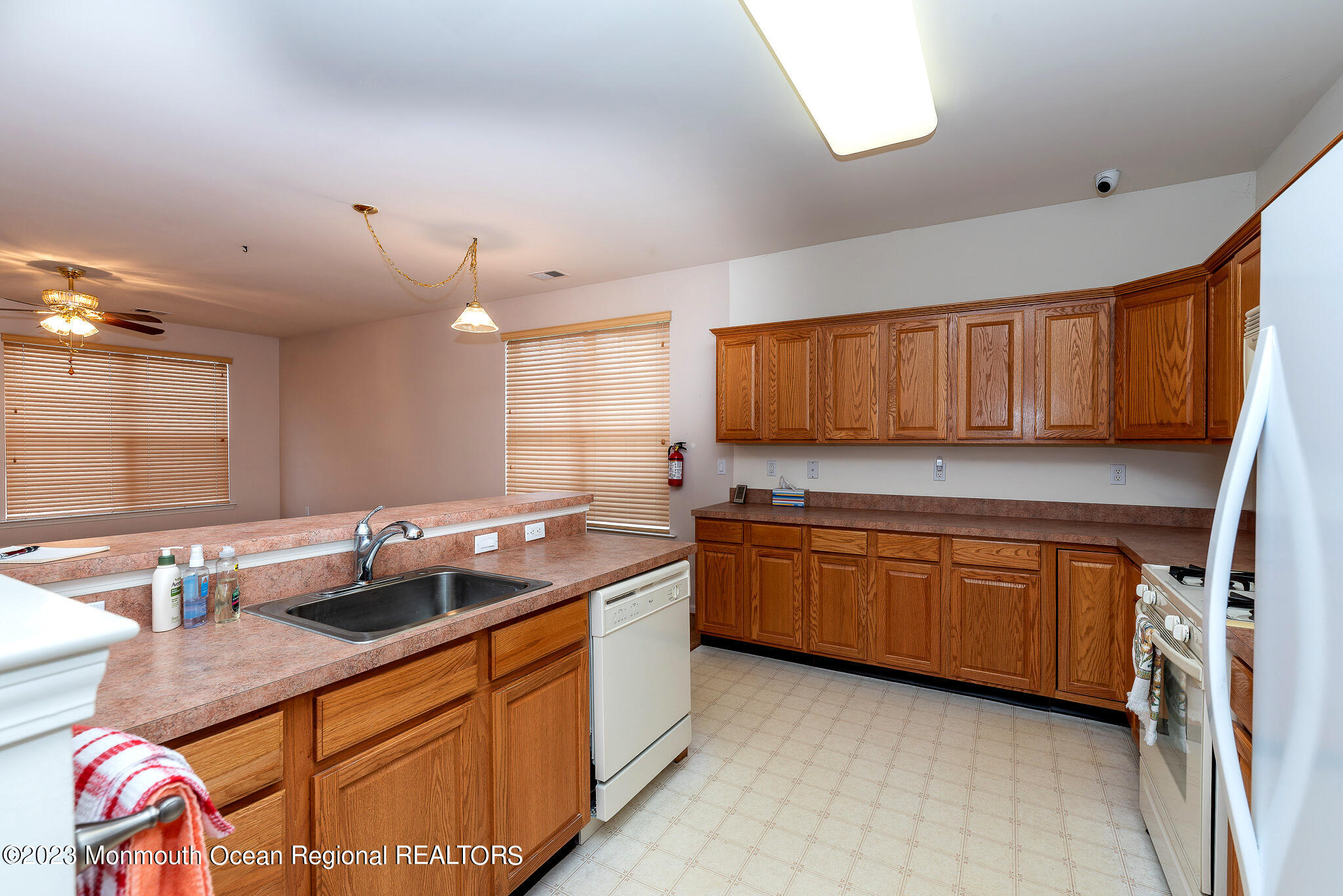 20 Five Bridges Court Barnegat NJ 08005