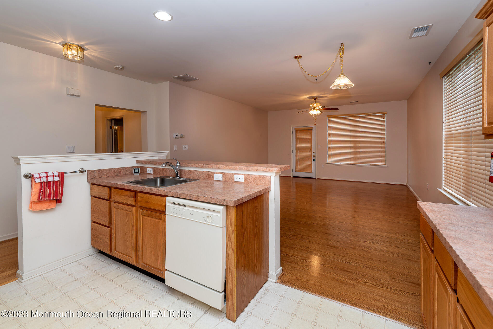 20 Five Bridges Court Barnegat NJ 08005