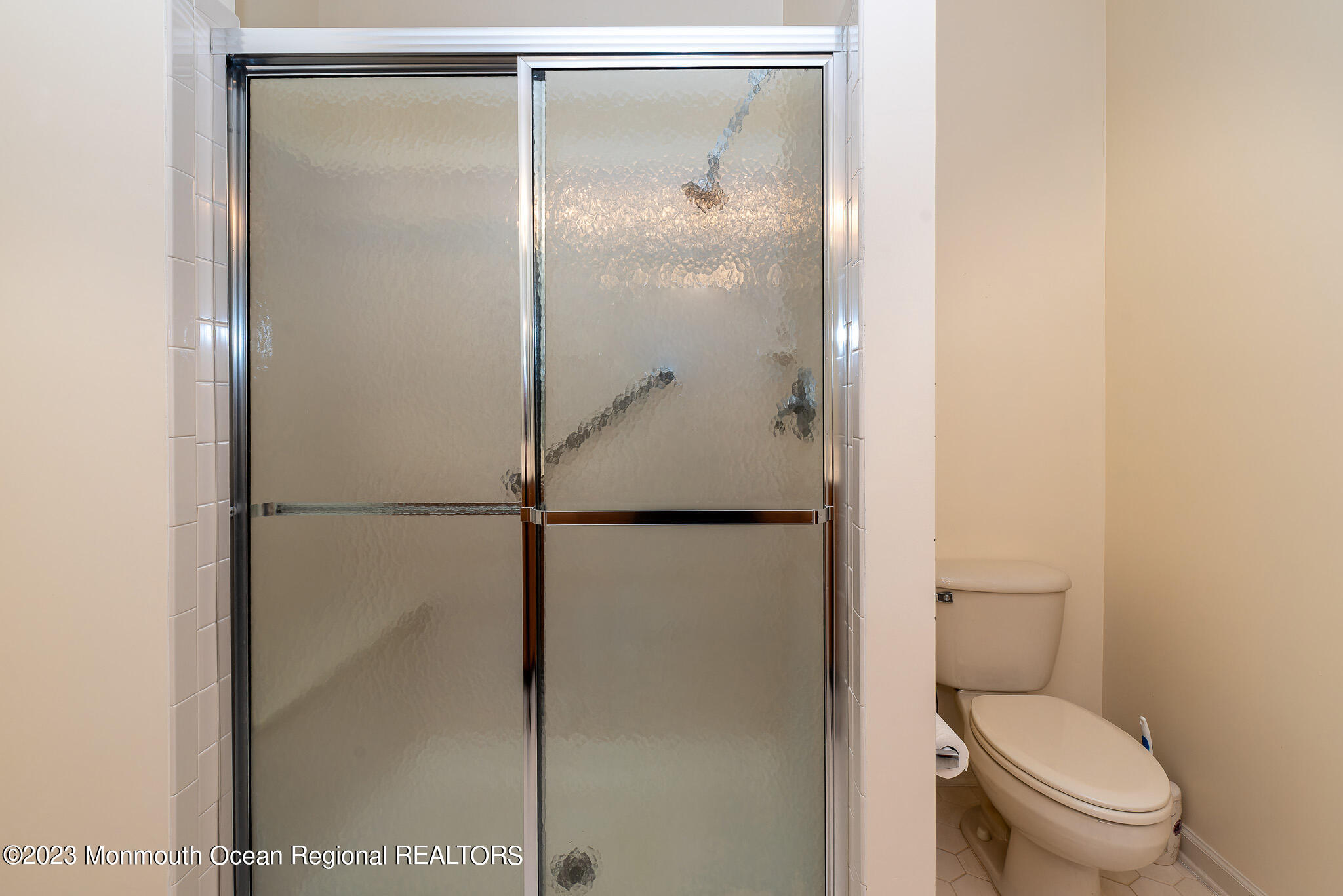 20 Five Bridges Court Barnegat NJ 08005