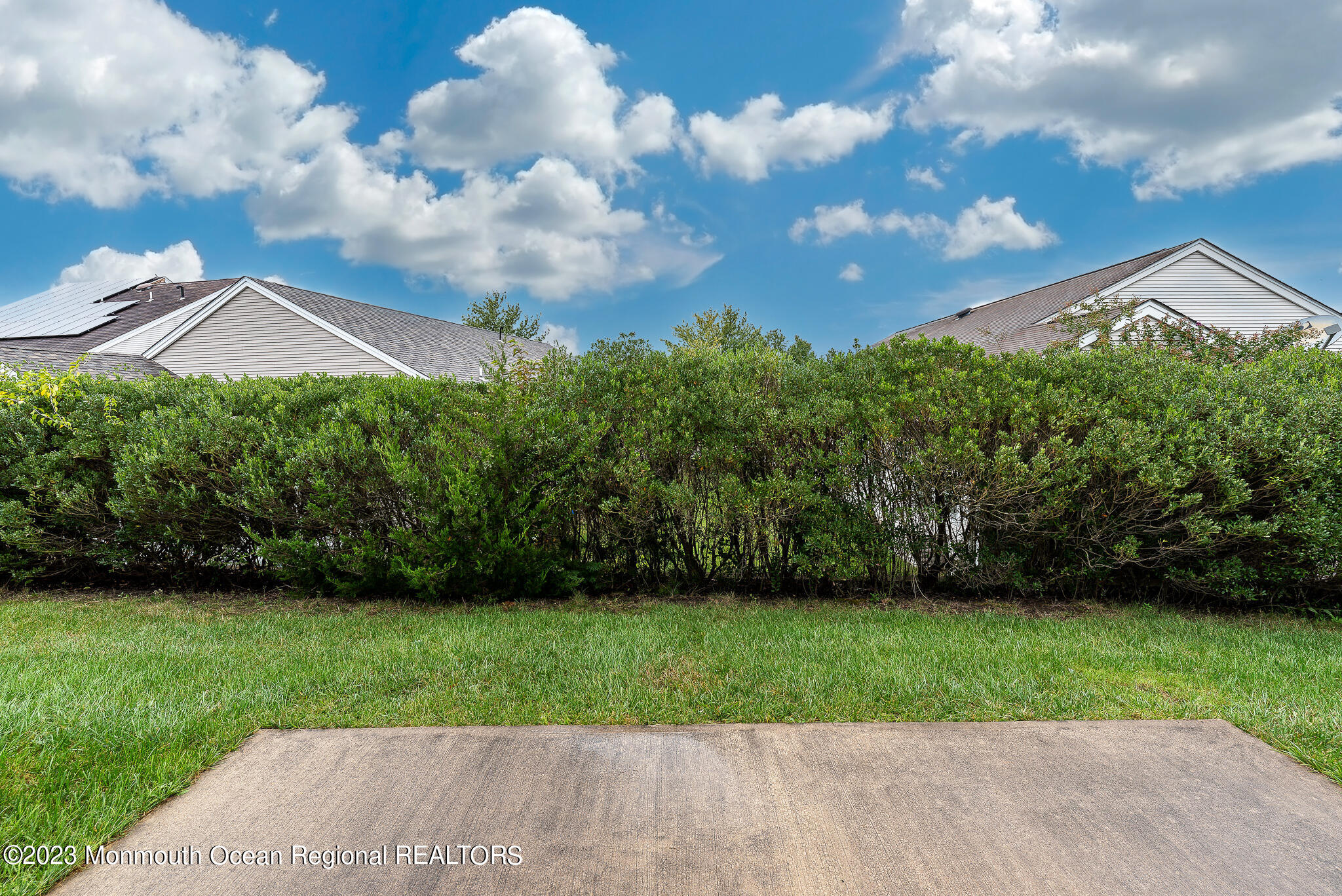 20 Five Bridges Court Barnegat NJ 08005