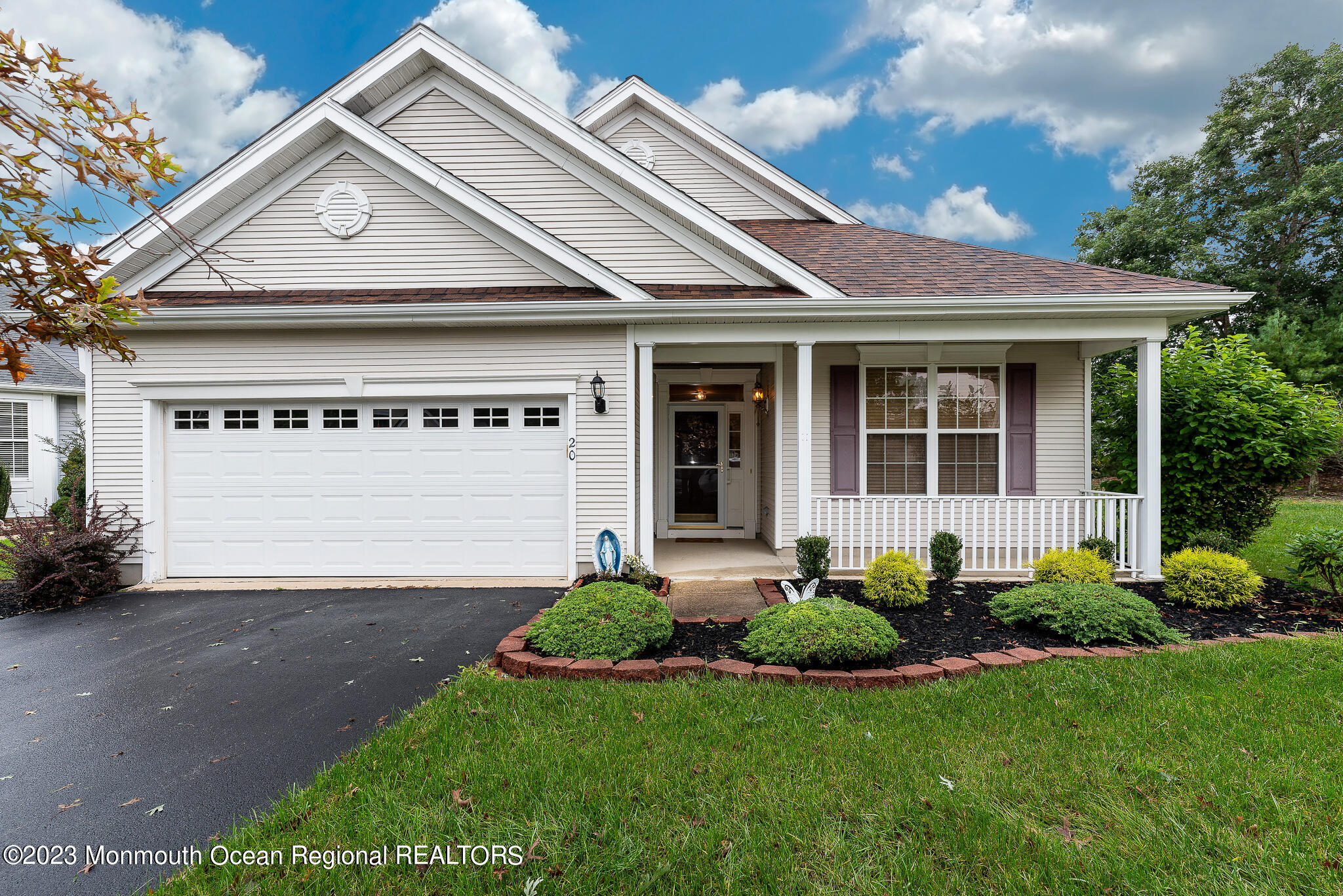 20 Five Bridges Court Barnegat NJ 08005