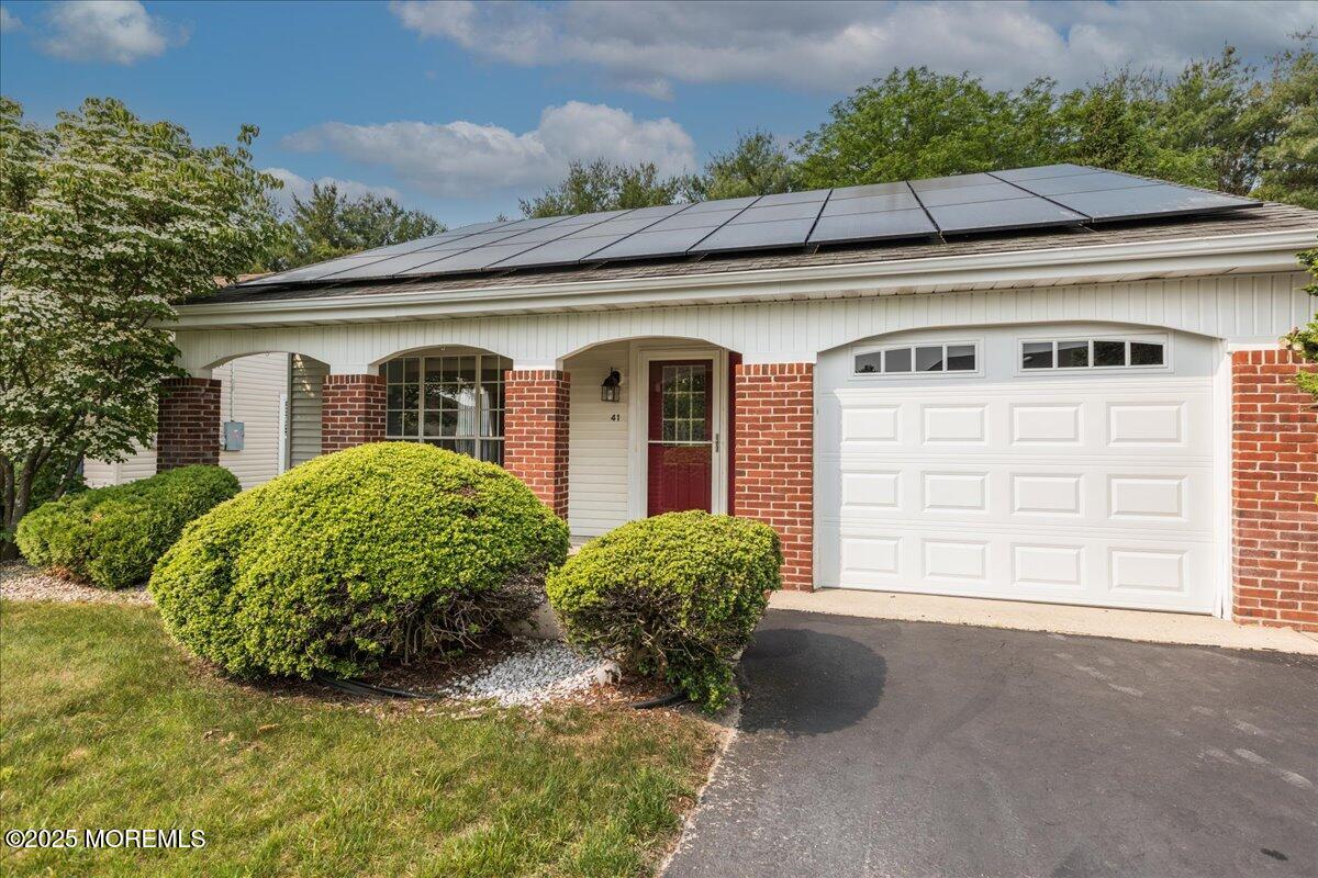 41 Tarworth Terrace Manchester NJ 08759