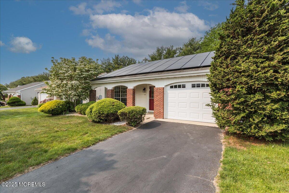 41 Tarworth Terrace Manchester NJ 08759