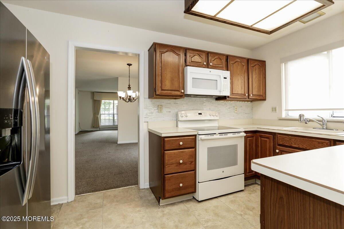 41 Tarworth Terrace Manchester NJ 08759