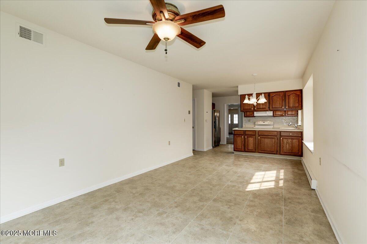 41 Tarworth Terrace Manchester NJ 08759