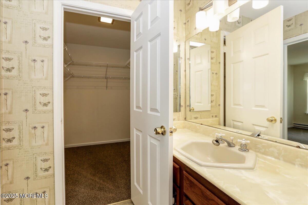 41 Tarworth Terrace Manchester NJ 08759