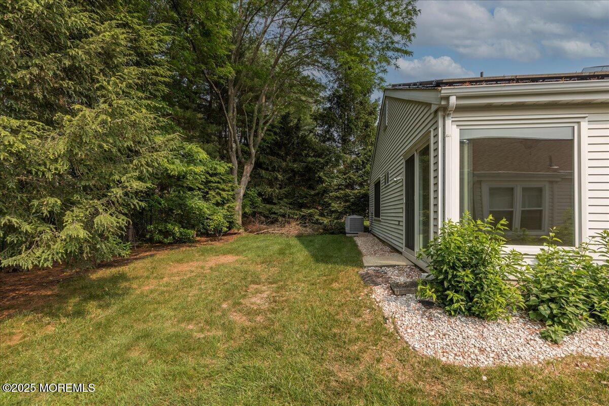 41 Tarworth Terrace Manchester NJ 08759