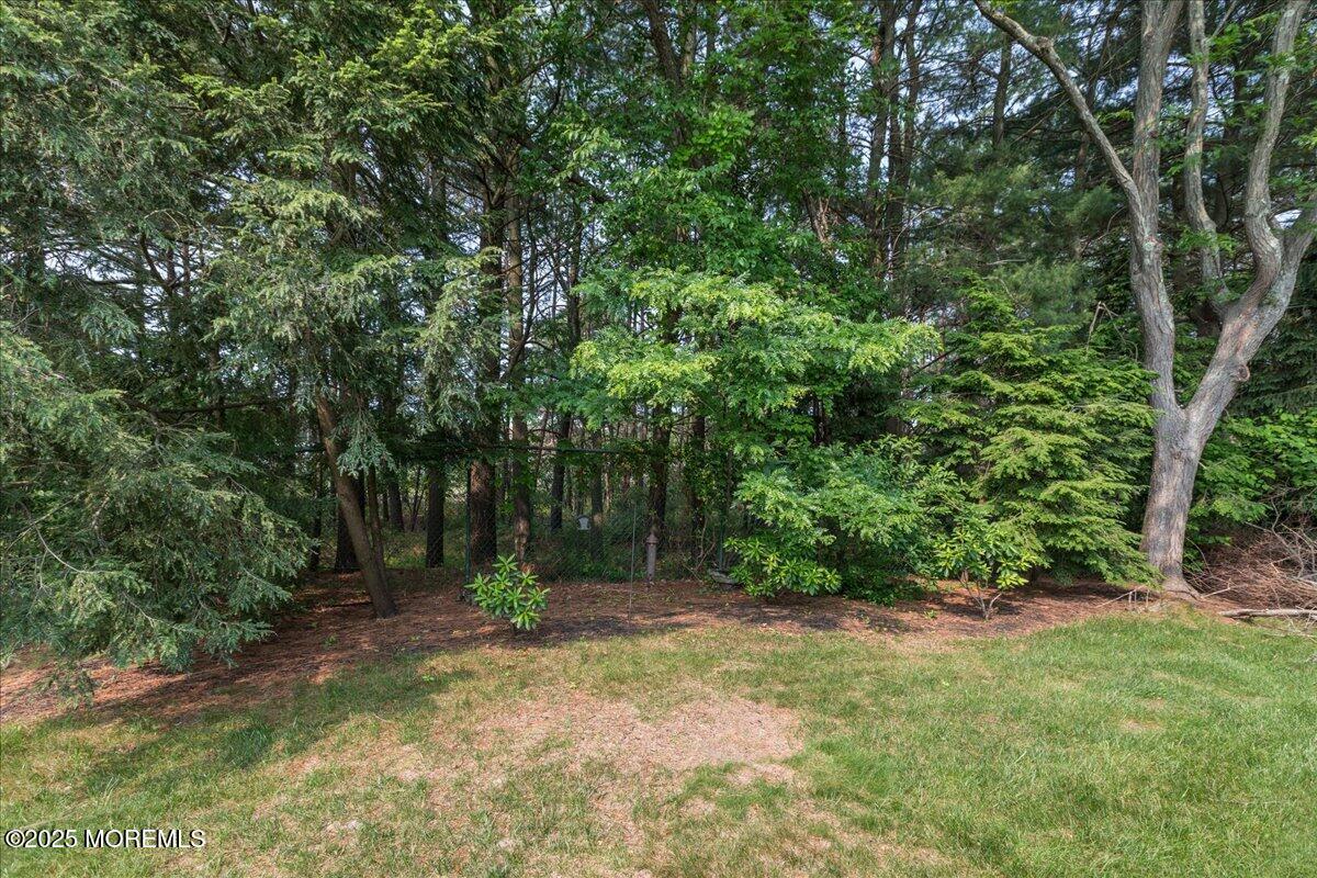 41 Tarworth Terrace Manchester NJ 08759