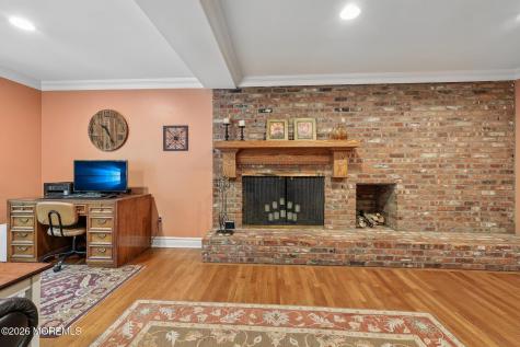 54 Howland Road Middletown NJ 07748
