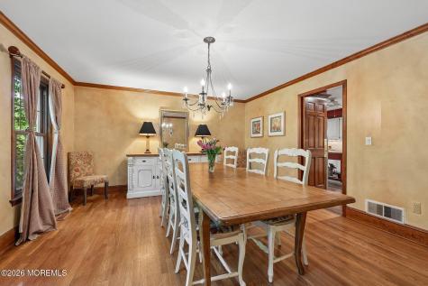 54 Howland Road Middletown NJ 07748