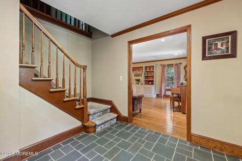 54 Howland Road Middletown NJ 07748