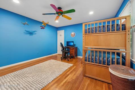 54 Howland Road Middletown NJ 07748