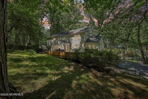 54 Howland Road Middletown NJ 07748
