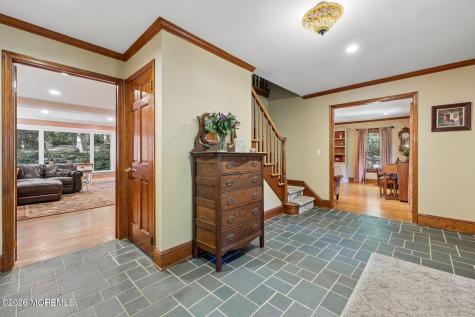 54 Howland Road Middletown NJ 07748