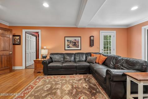 54 Howland Road Middletown NJ 07748