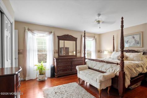 8 Long Acre Drive Cream Ridge NJ 08514