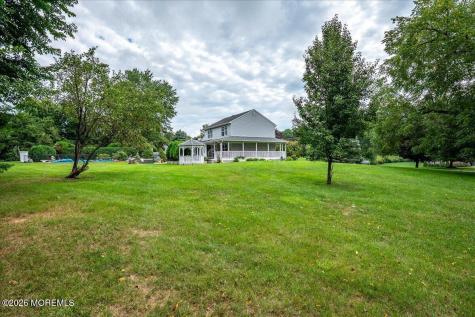 8 Long Acre Drive Cream Ridge NJ 08514