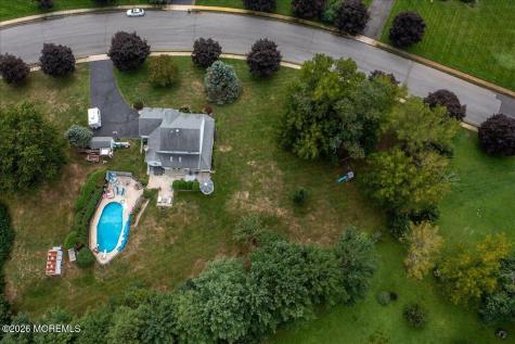 8 Long Acre Drive Cream Ridge NJ 08514