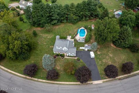8 Long Acre Drive Cream Ridge NJ 08514
