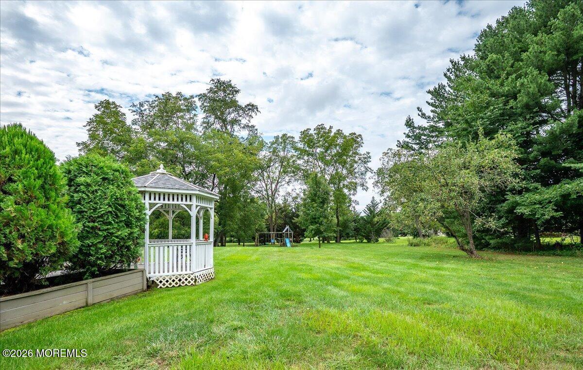 8 Long Acre Drive Cream Ridge NJ 08514