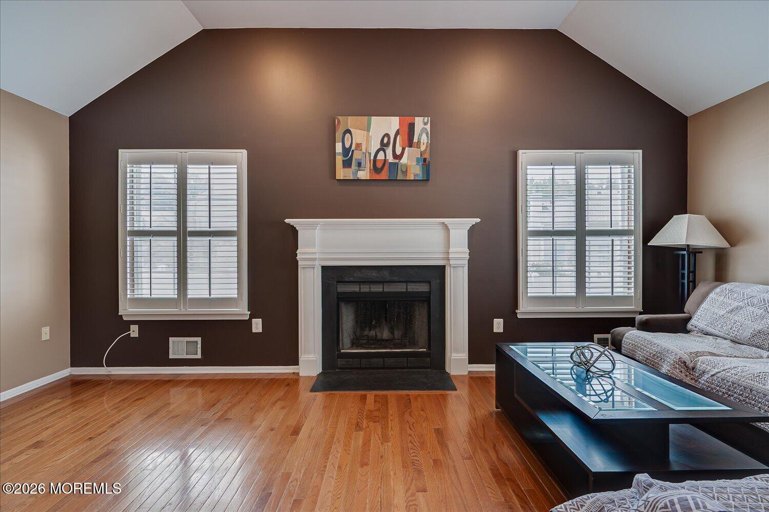 26 Brittany Way Kendall Park NJ 08824