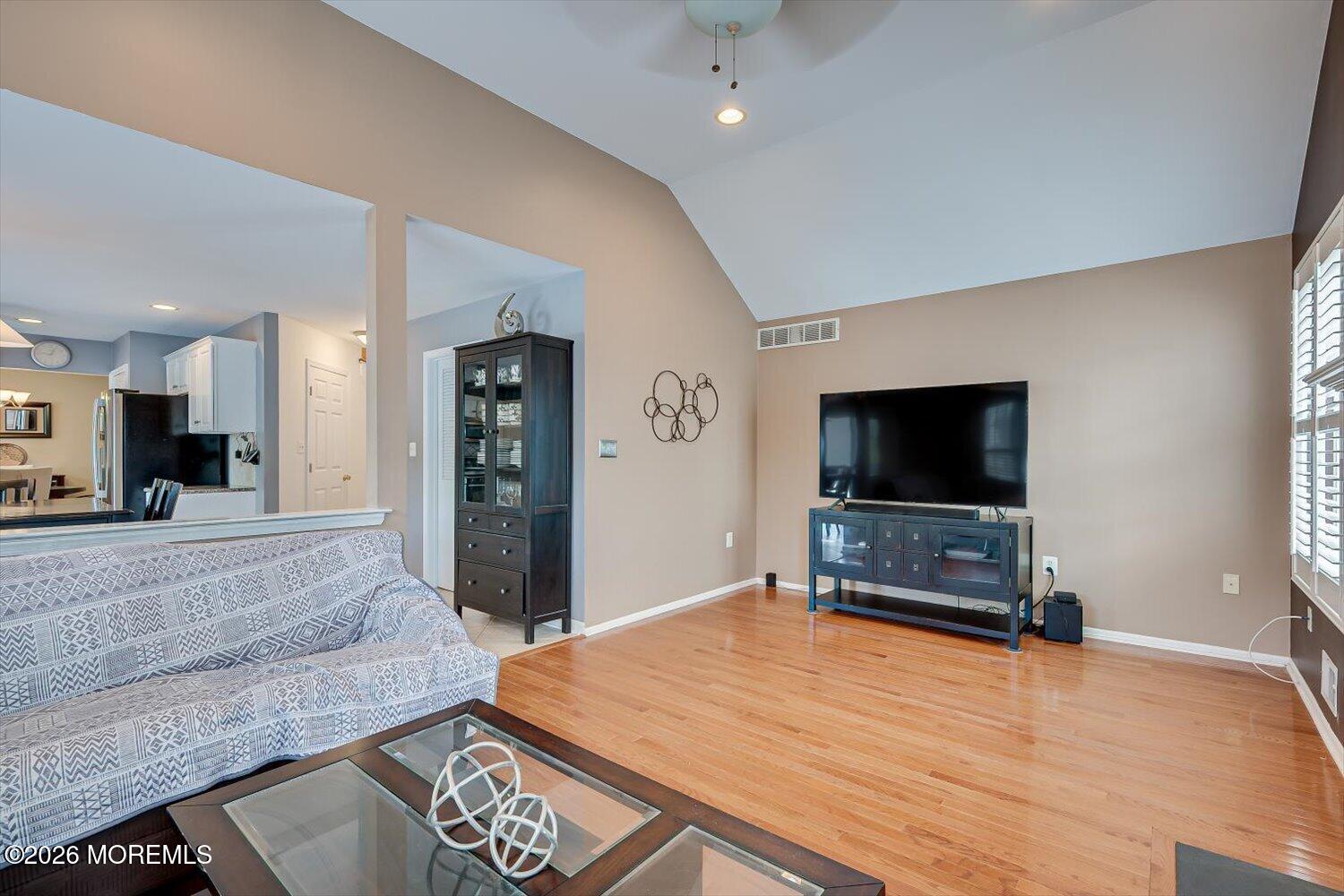 26 Brittany Way Kendall Park NJ 08824