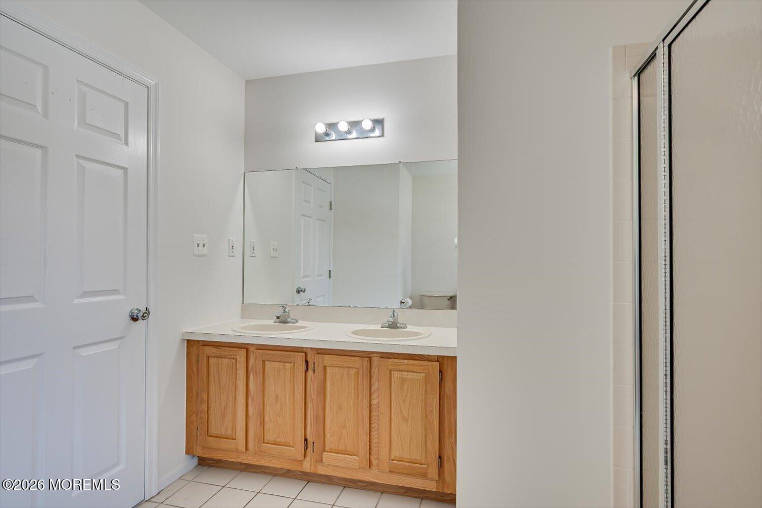 26 Brittany Way Kendall Park NJ 08824