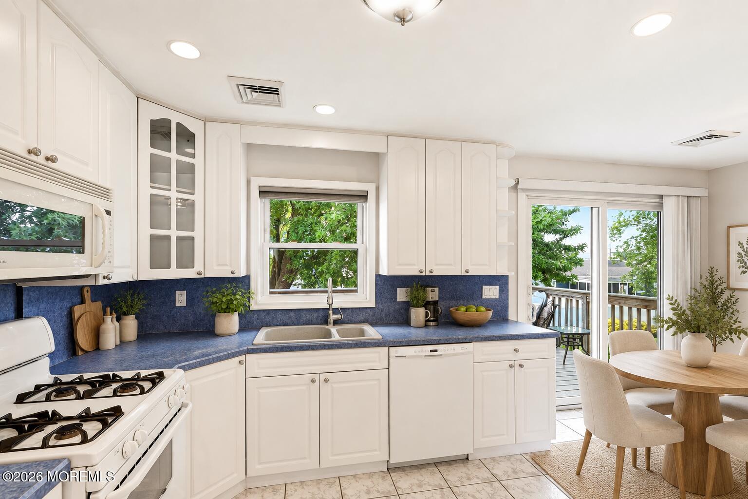 4 Harbor View Lane Toms River NJ 08753