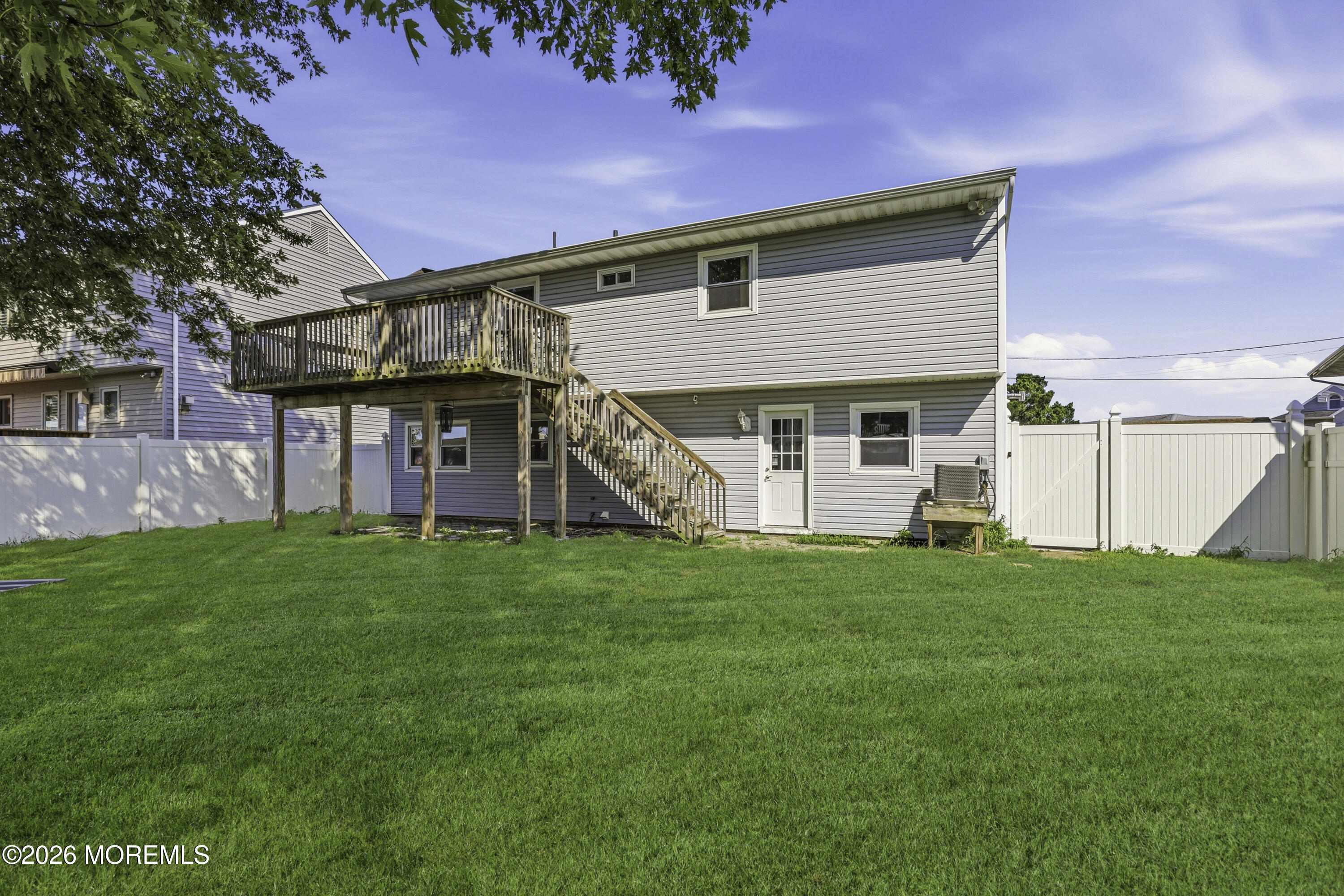 4 Harbor View Lane Toms River NJ 08753