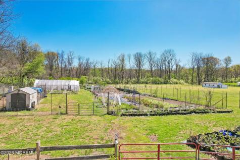 12 Nan Tone Court Colts Neck NJ 07722